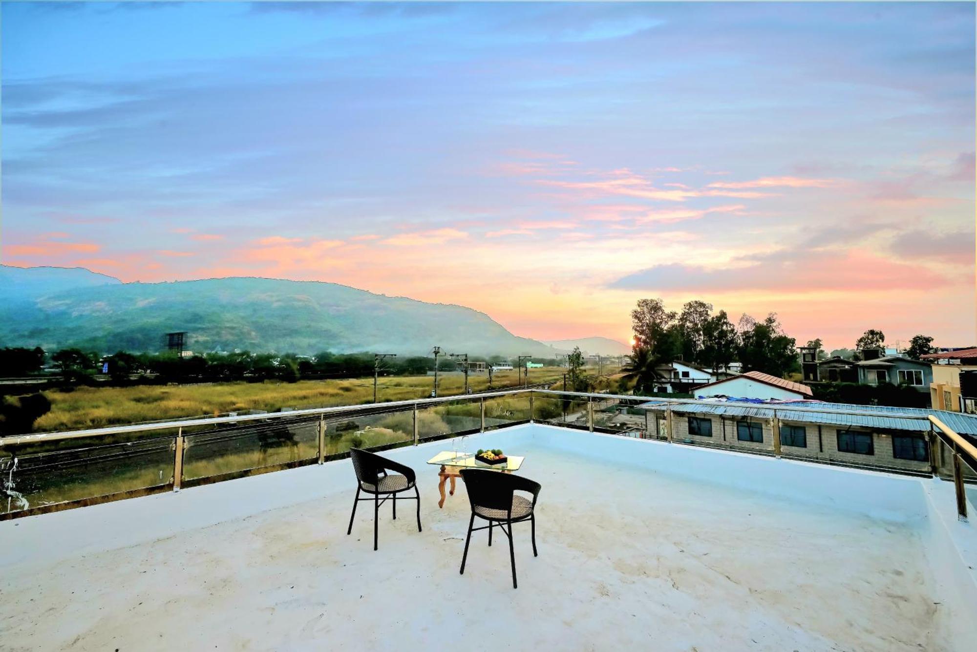 Empyrean Stay II 6Bhk Big Daddy Villa Ll Ac II Pvt Pool II Terrace View II Lux Lonavala Exterior photo